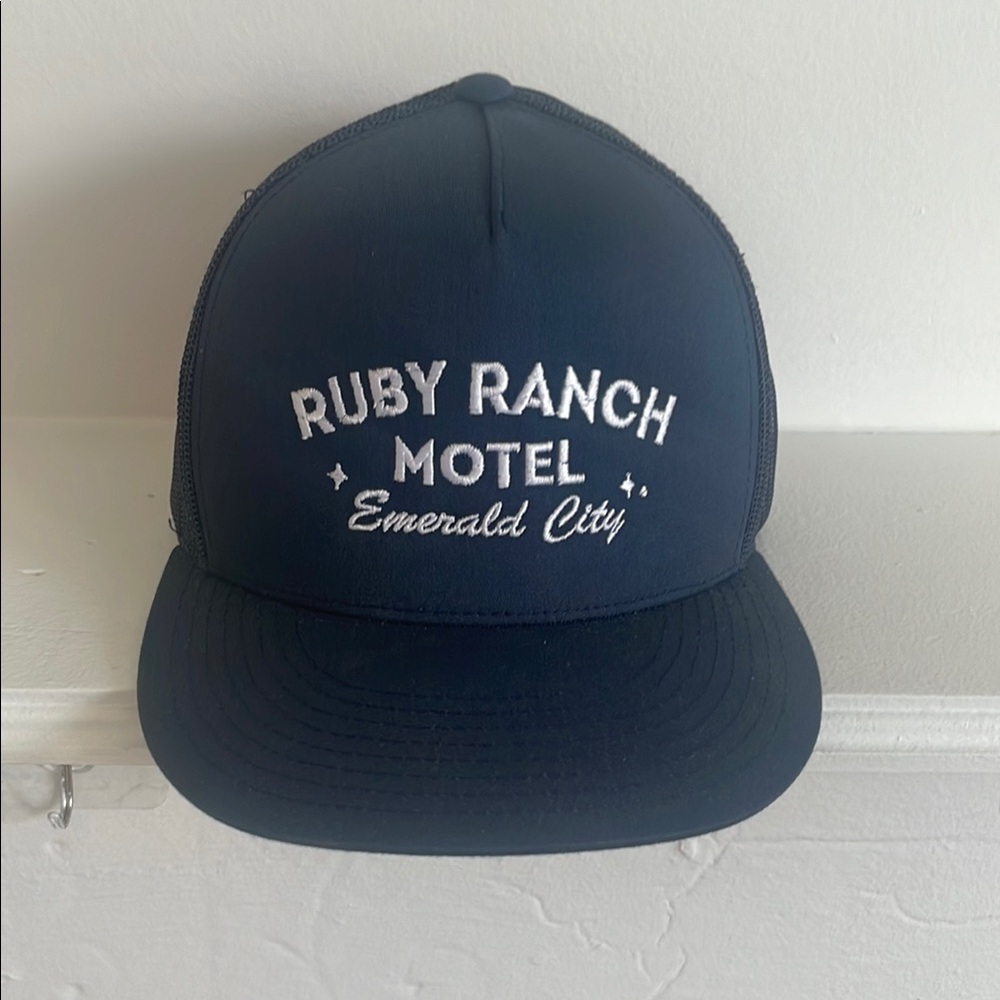 Ruby Ranch Motel V2 Flat-Bill Trucker